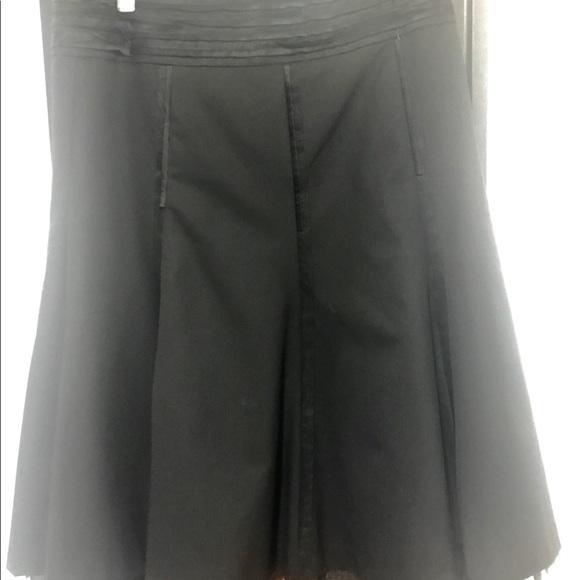 The - Picture 4 of 7